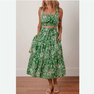 House of Harlow 1960 2 Piece Matching Green Patterned Top & Skirt Set, NWOT Sz M